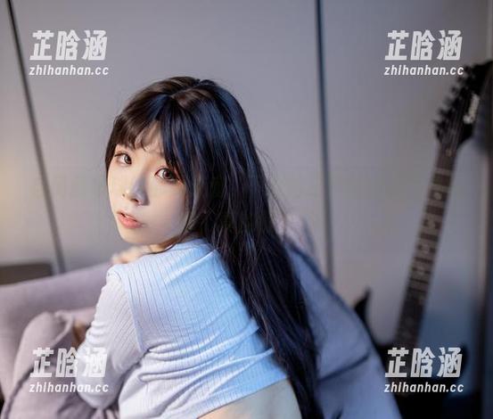 自闭颜球球的邪灵魅魔，下载前记得做好心理准备哦，真的很魅！