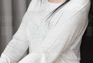 花漾show – Cris_卓娅祺，少女的原图其实都藏着一颗调皮的心…照片里我们看到了吗？