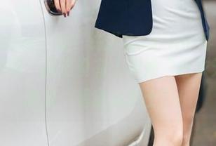 花漾show – 看！许诺Sabrina穿上护士服的原图，居然没有人叫她“白衣天使”而是“超甜小护士”！