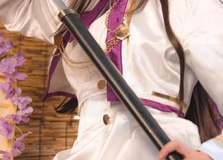 图包来炸！起起子vvvv裹在柴郡礼服中，风吹得我有点晕